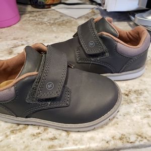 Toddler Stride rite shoes worn once